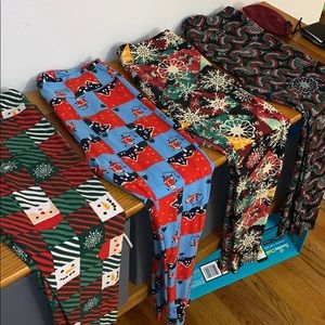 LulaRoe Christmas leggings. 4 pairs, all size TC